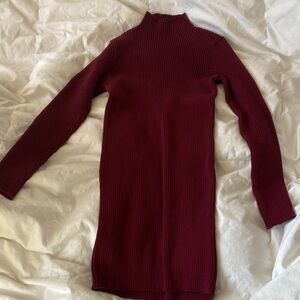 Elegant Burgundy Midi Dress